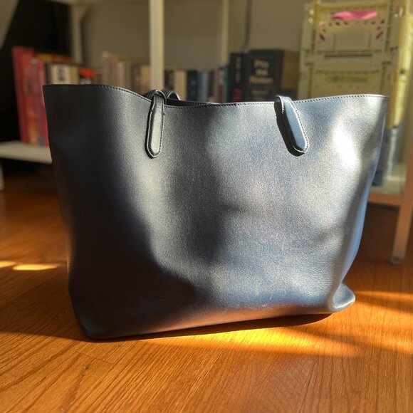Blue Leather Italic tote bag with wristlet - Picture 14 of 14